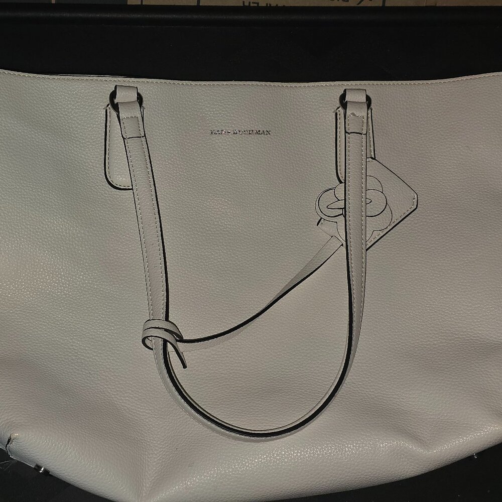 Dana Buchman White Pebbled Tote Bag with Floral Interior